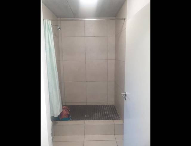 1 BEDROOM PROPERTY TO RENT IN PINELANDS